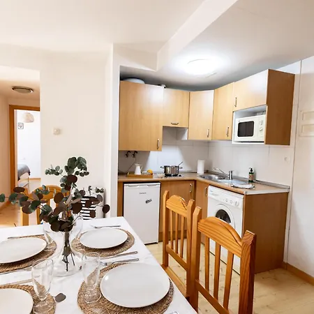 Familiar Estacion Apartment