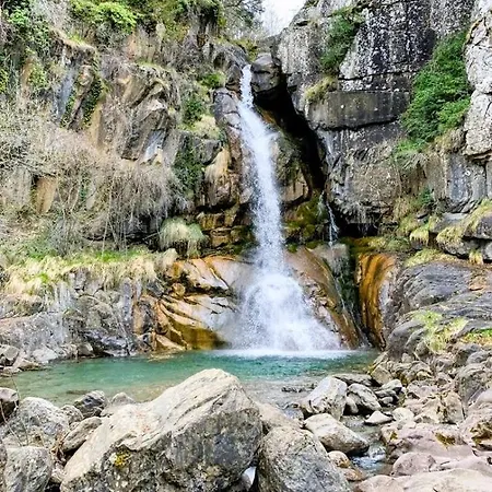 Familiar Estacion كانفرانك